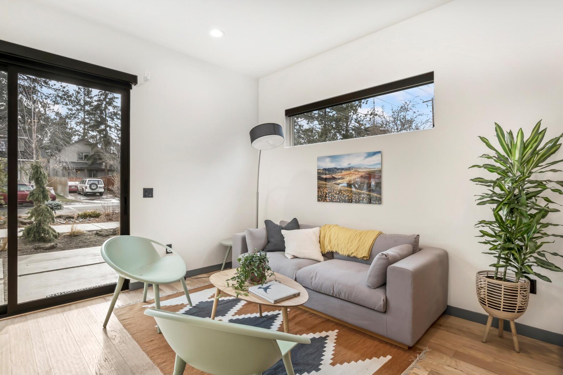 Hiatus - Residential