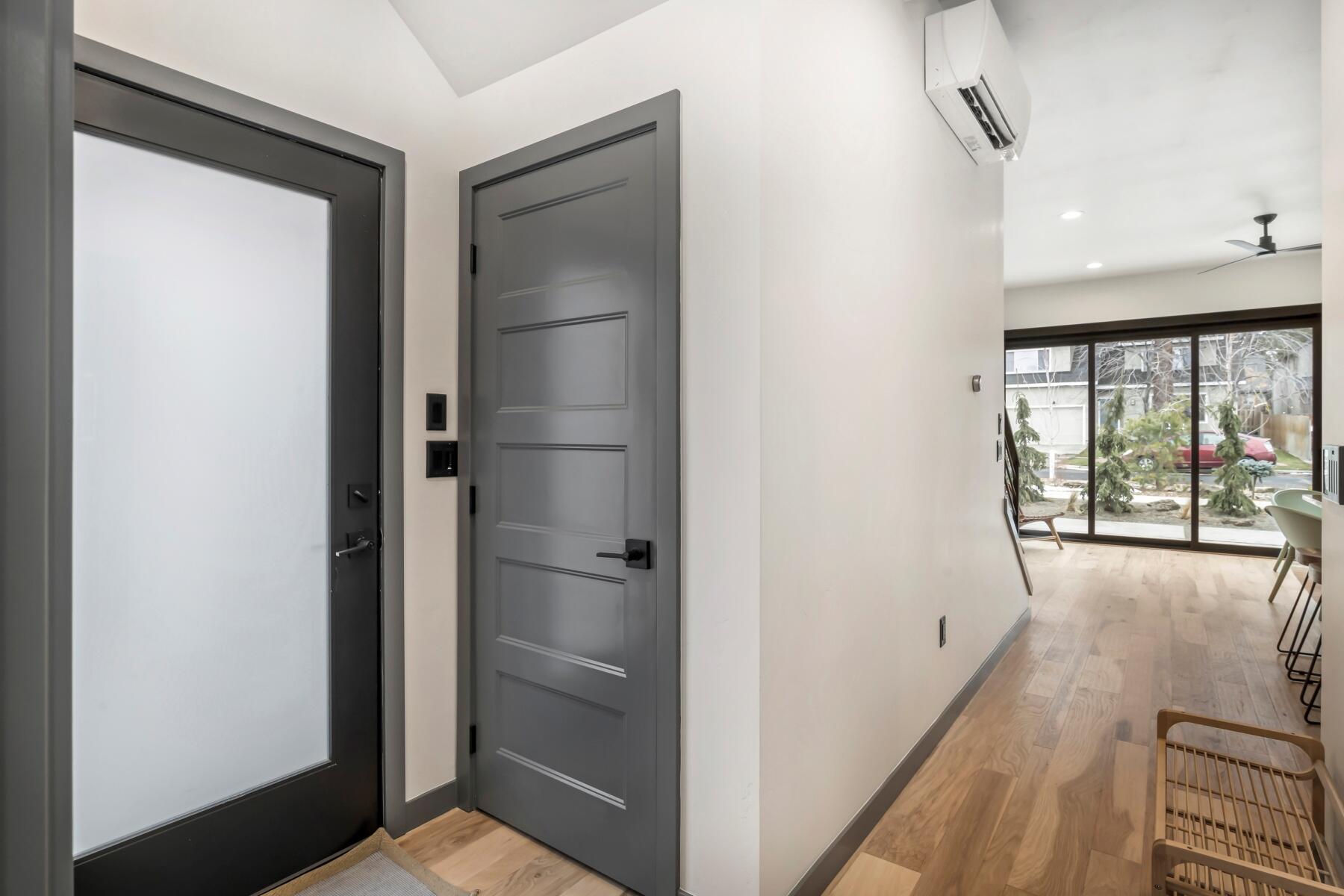 Hiatus - Residential