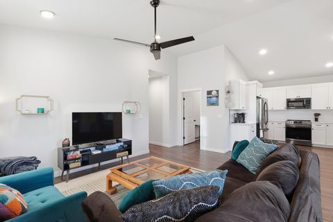 Tiny photo for 16455 Bassett Road, La Pine, OR 97739 (MLS # 220219234)