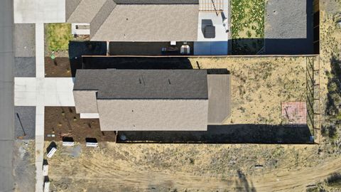 Tiny photo for 16455 Bassett Road, La Pine, OR 97739 (MLS # 220219234)