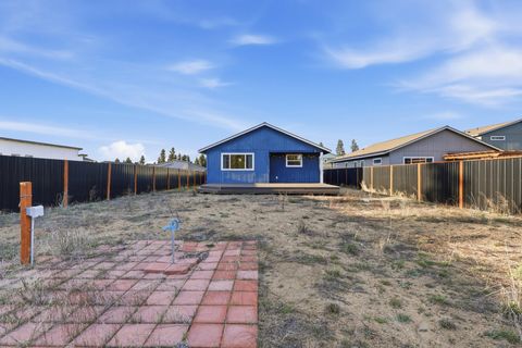 Tiny photo for 16455 Bassett Road, La Pine, OR 97739 (MLS # 220219234)