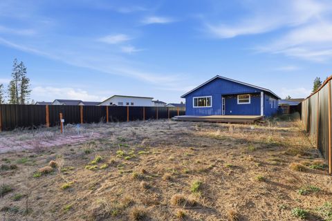 Tiny photo for 16455 Bassett Road, La Pine, OR 97739 (MLS # 220219234)