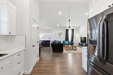 Tiny photo for 16455 Bassett Road, La Pine, OR 97739 (MLS # 220219234)