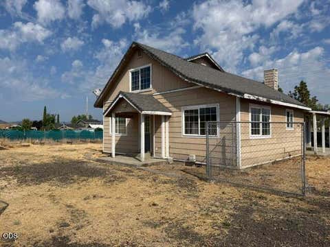 Tiny photo for 7465 Table Rock Terrace, Central Point, OR 97502 (MLS # 220227143)