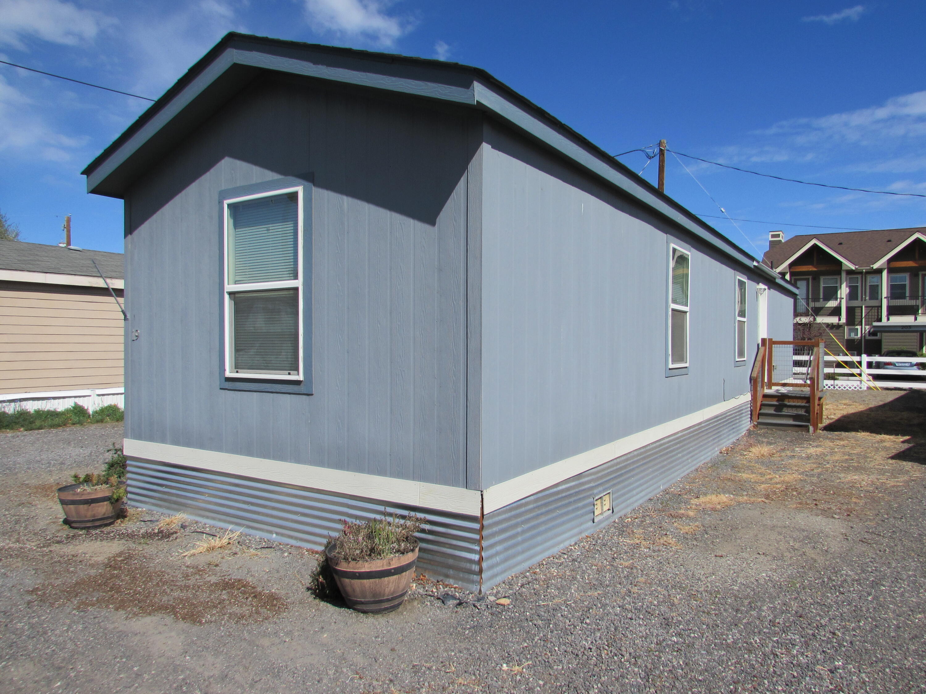 1833 SW Canal Boulevard 19