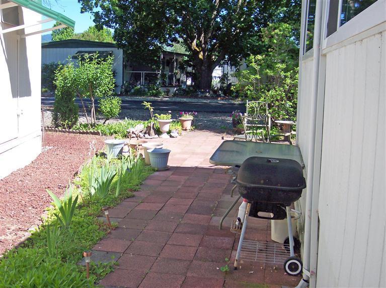 Rogue Lea Estates - Residential