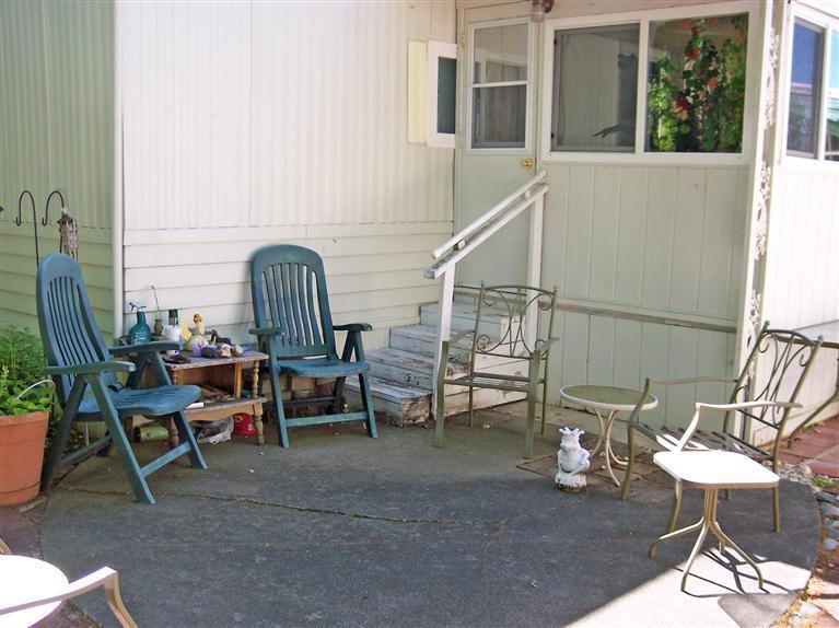 Rogue Lea Estates - Residential