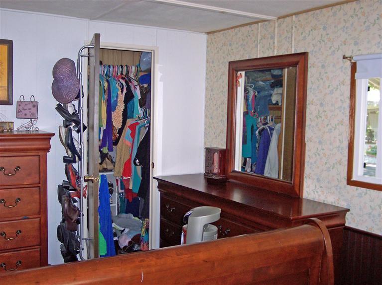 Rogue Lea Estates - Residential