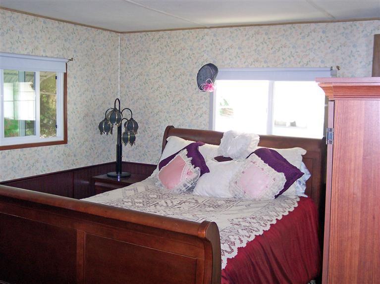 Rogue Lea Estates - Residential