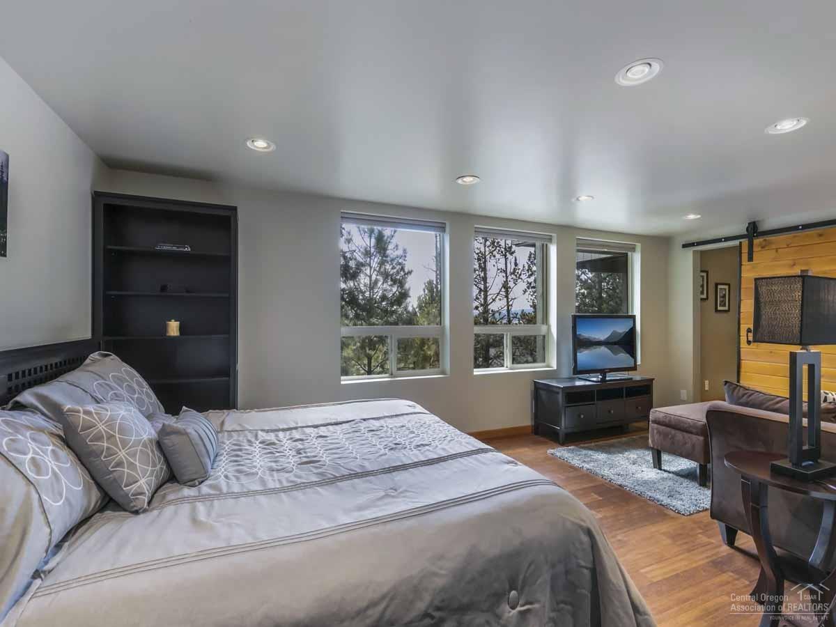 West Hills - Residential