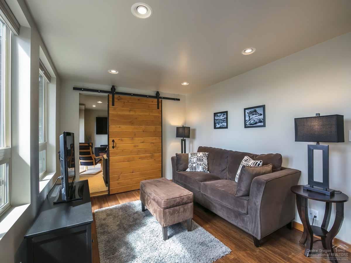 West Hills - Residential