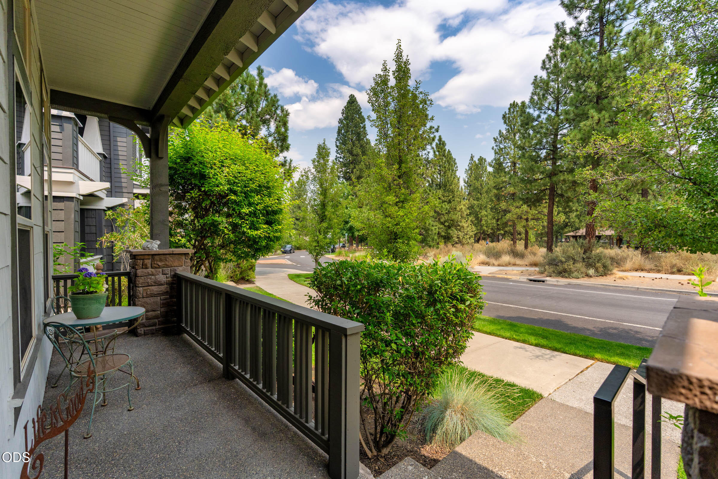 2641 NW Crossing Drive