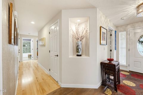 Tiny photo for 3343 Edgewater Drive, Medford, OR 97504 (MLS # 220224376)