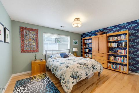 Tiny photo for 3343 Edgewater Drive, Medford, OR 97504 (MLS # 220224376)