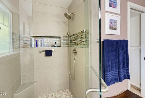 Tiny photo for 3343 Edgewater Drive, Medford, OR 97504 (MLS # 220224376)