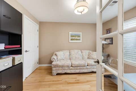 Tiny photo for 3343 Edgewater Drive, Medford, OR 97504 (MLS # 220224376)