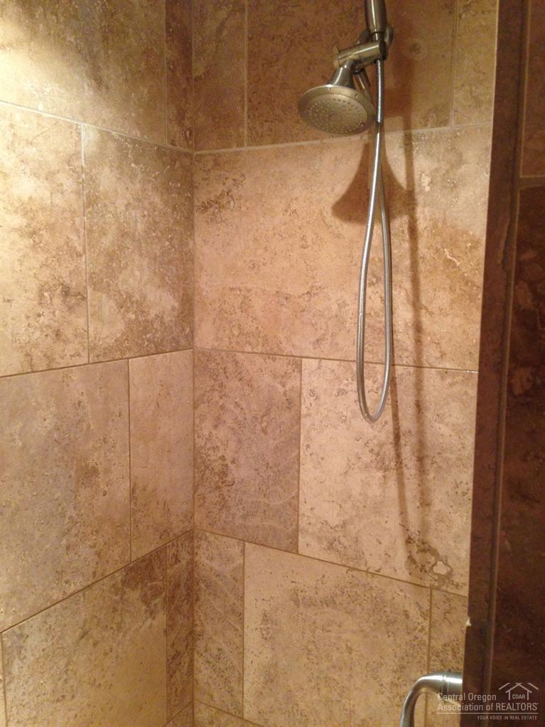 Ponderosa Cascade - Residential