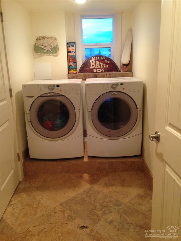 Ponderosa Cascade - Residential