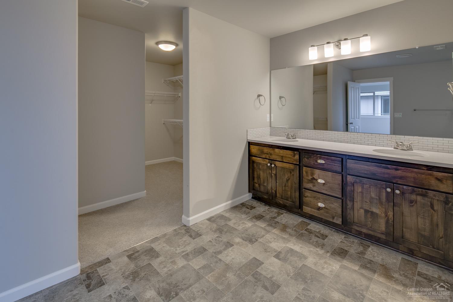 Fieldstone Crossing - Residential