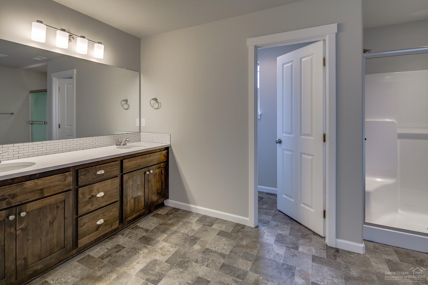 Fieldstone Crossing - Residential