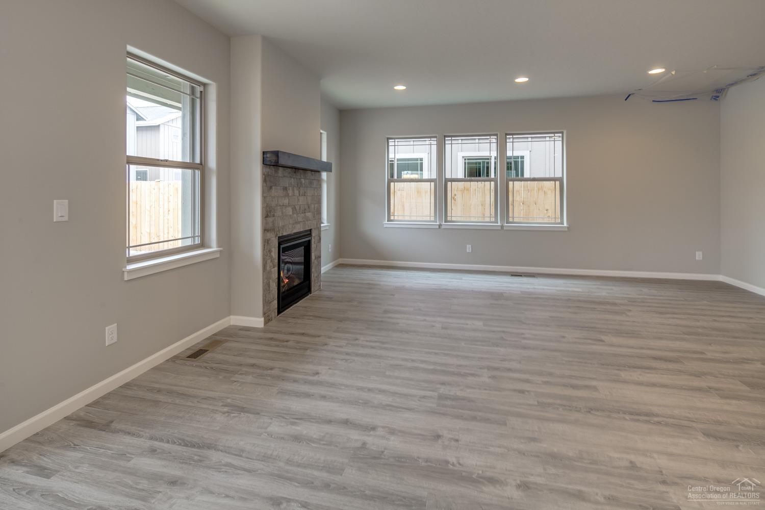 Fieldstone Crossing - Residential