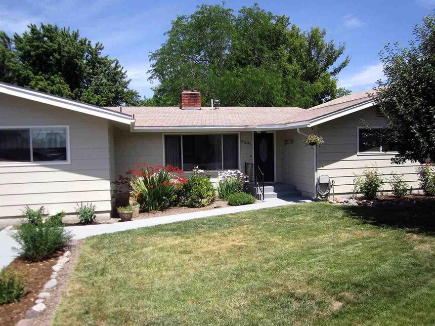 Clean, Neat And Ready For New Owner. Seller Has Completed Inspections. Clear Pest/Dry Rot And Professional Home Inspection On File. Lots Of Natural Light In This 3 Bedroom, 2 Half Bath Home. Offering Family Room With Full Wall Fireplace. Extra Room For Office, Den Or Exercise. Master Suite With Walk In Closet And Updated Bathroom. Cheerful Kitchen With Plenty Of Cabinetry And Solid Surface Counters. Spacious Eating Area With Slider To The Backyard With Patio Area, Storage Building A Small Garden Building.Huge Rv Parking Area. Close To All Amenities. Minutes To Hwy 39 S And The Southside Expressway.