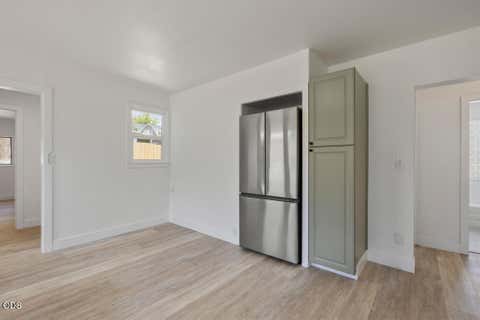 Tiny photo for 1132 Crescent Avenue, Klamath Falls, OR 97601 (MLS # 220223117)