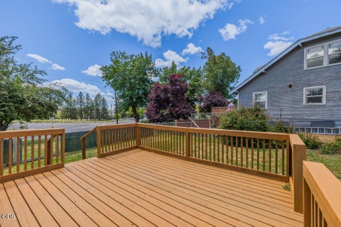 Tiny photo for 1132 Crescent Avenue, Klamath Falls, OR 97601 (MLS # 220223117)