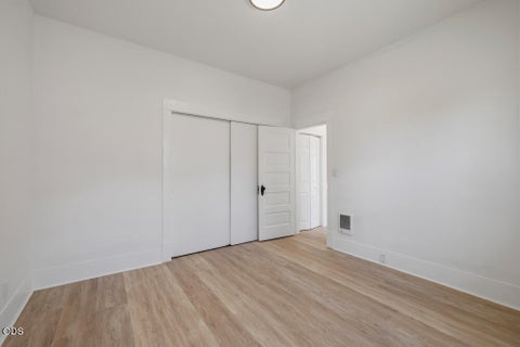 Tiny photo for 1132 Crescent Avenue, Klamath Falls, OR 97601 (MLS # 220223117)