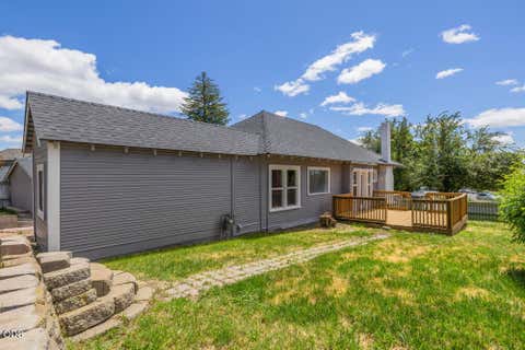 Tiny photo for 1132 Crescent Avenue, Klamath Falls, OR 97601 (MLS # 220223117)