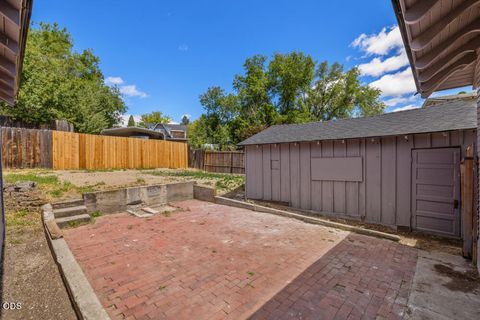 Tiny photo for 1132 Crescent Avenue, Klamath Falls, OR 97601 (MLS # 220223117)