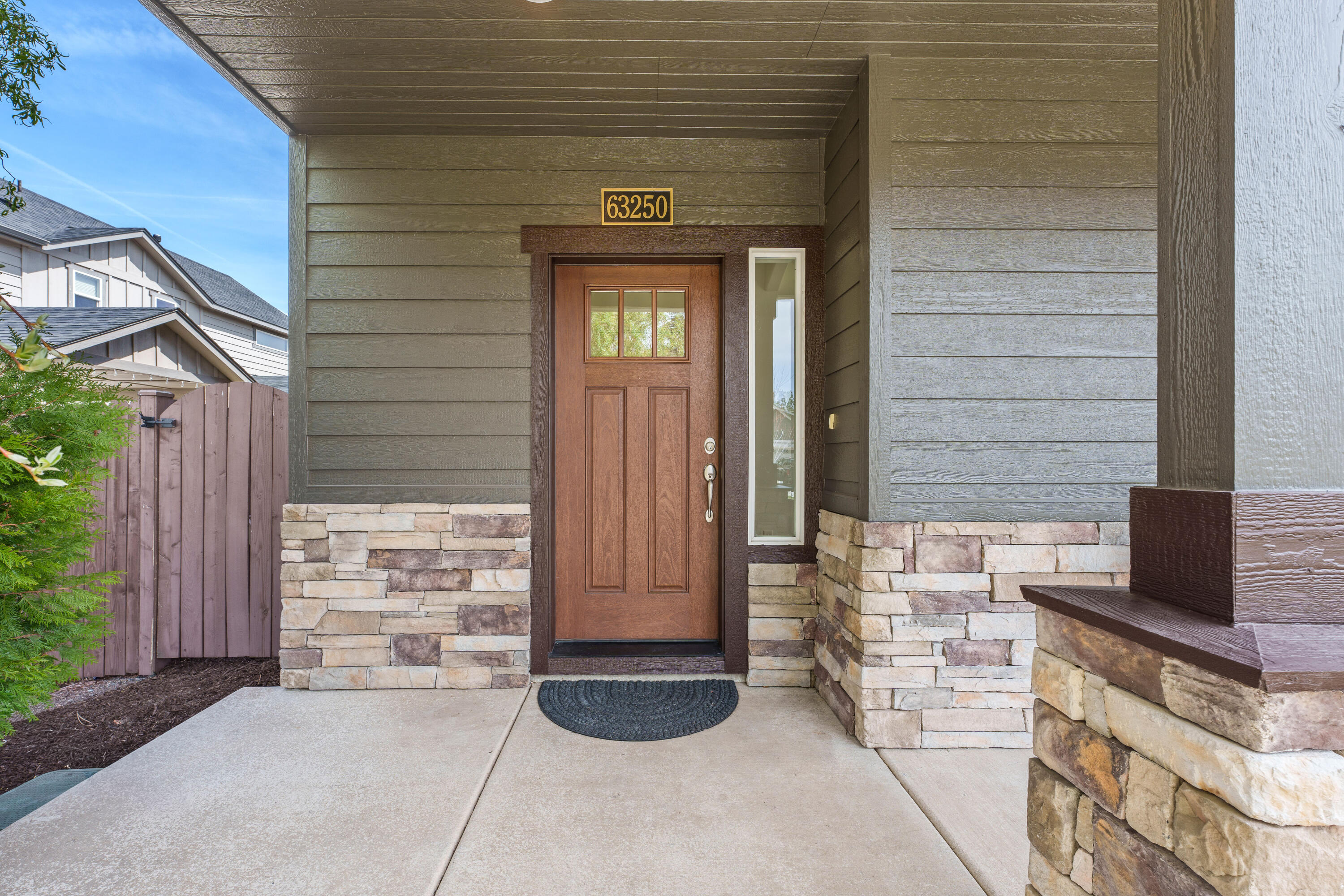 63250 NW Newhall Place