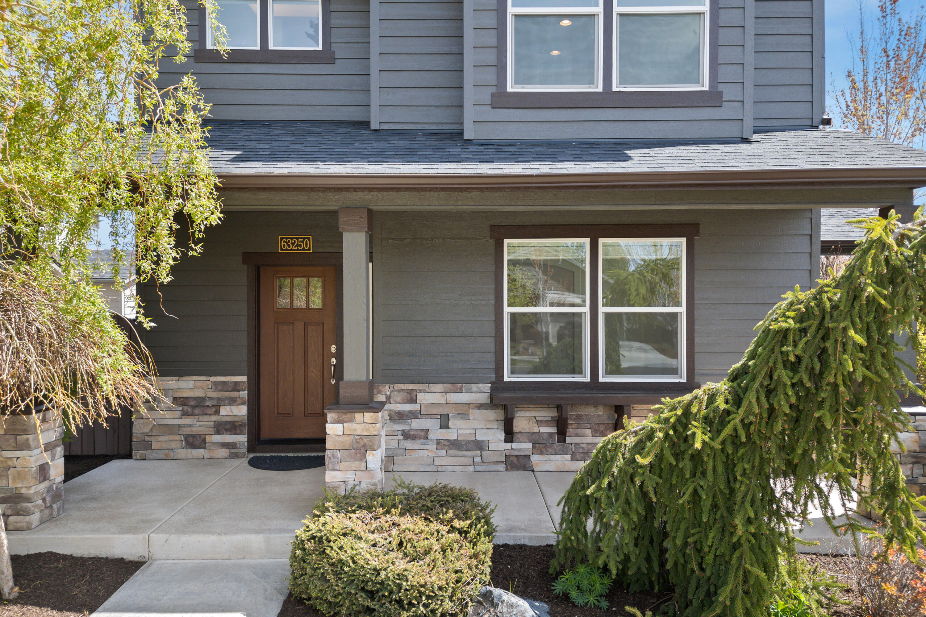 63250 NW Newhall Place