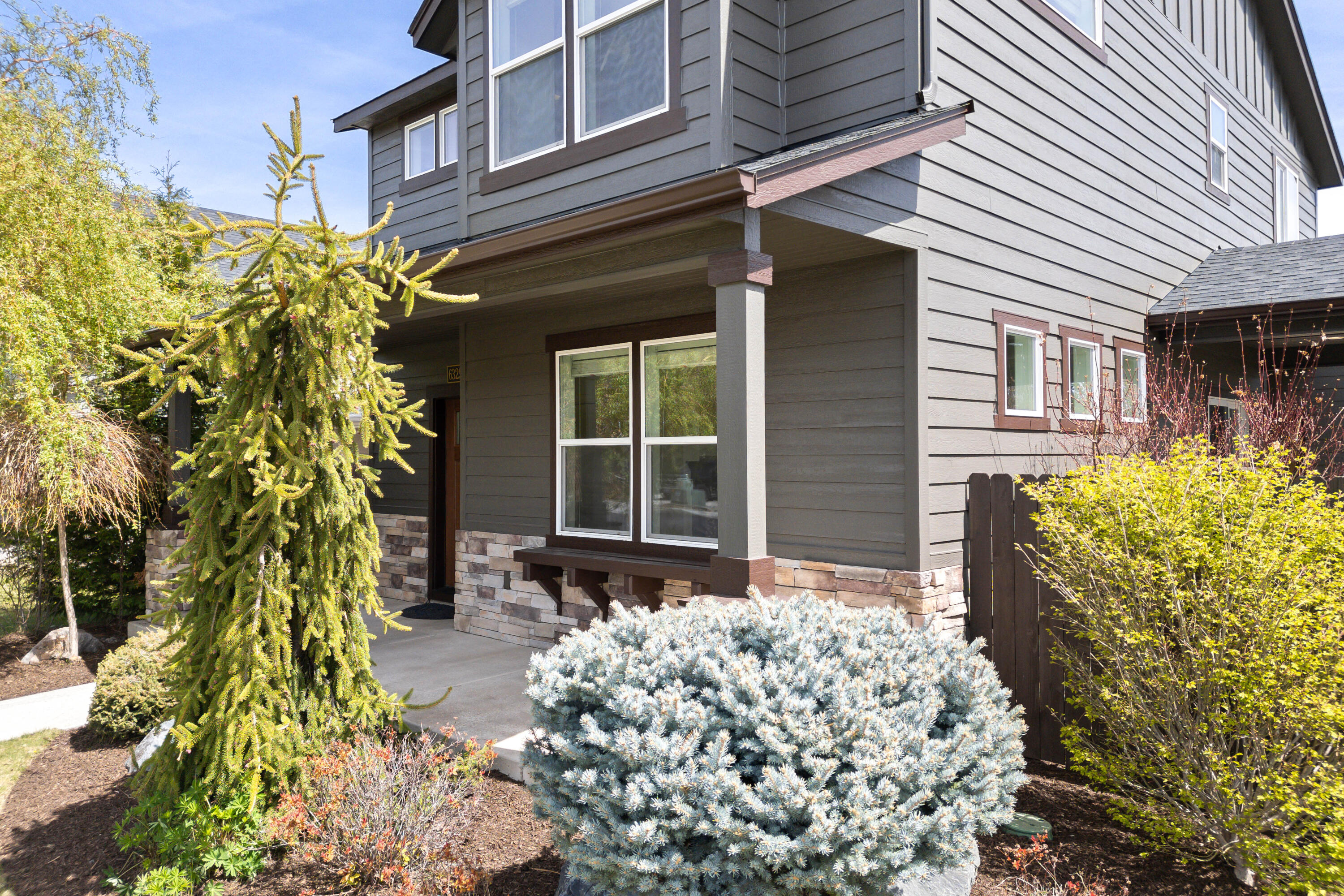 63250 NW Newhall Place