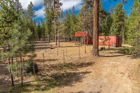 Tiny photo for 15635 6th Street, La Pine, OR 97739 (MLS # 220217441)
