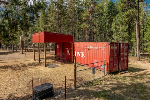 Tiny photo for 15635 6th Street, La Pine, OR 97739 (MLS # 220217441)