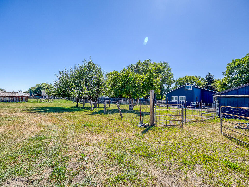 Altamont Acres - Residential