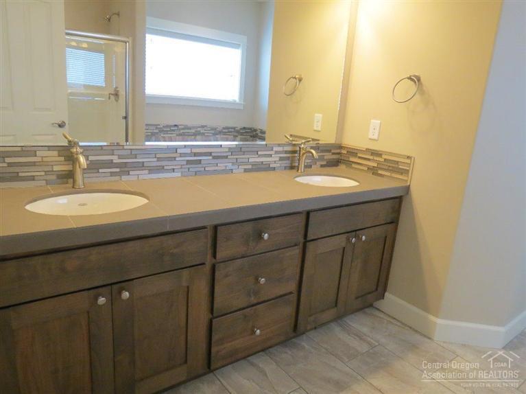 Vista Meadows - Residential