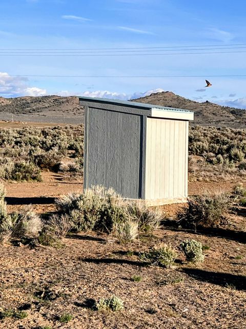 Tiny photo for 86513 Timothy Lane, Christmas Valley, OR 97641 (MLS # 220216862)