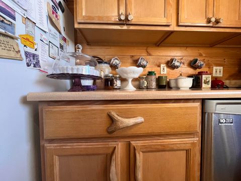 Tiny photo for 86513 Timothy Lane, Christmas Valley, OR 97641 (MLS # 220216862)