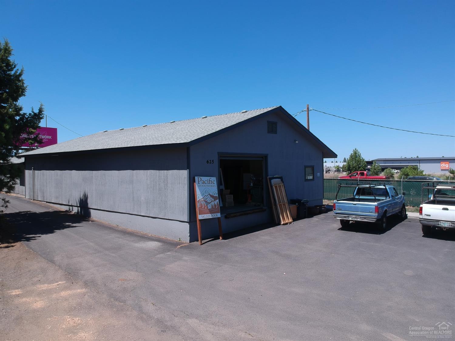 CLAB - Commercial Sale