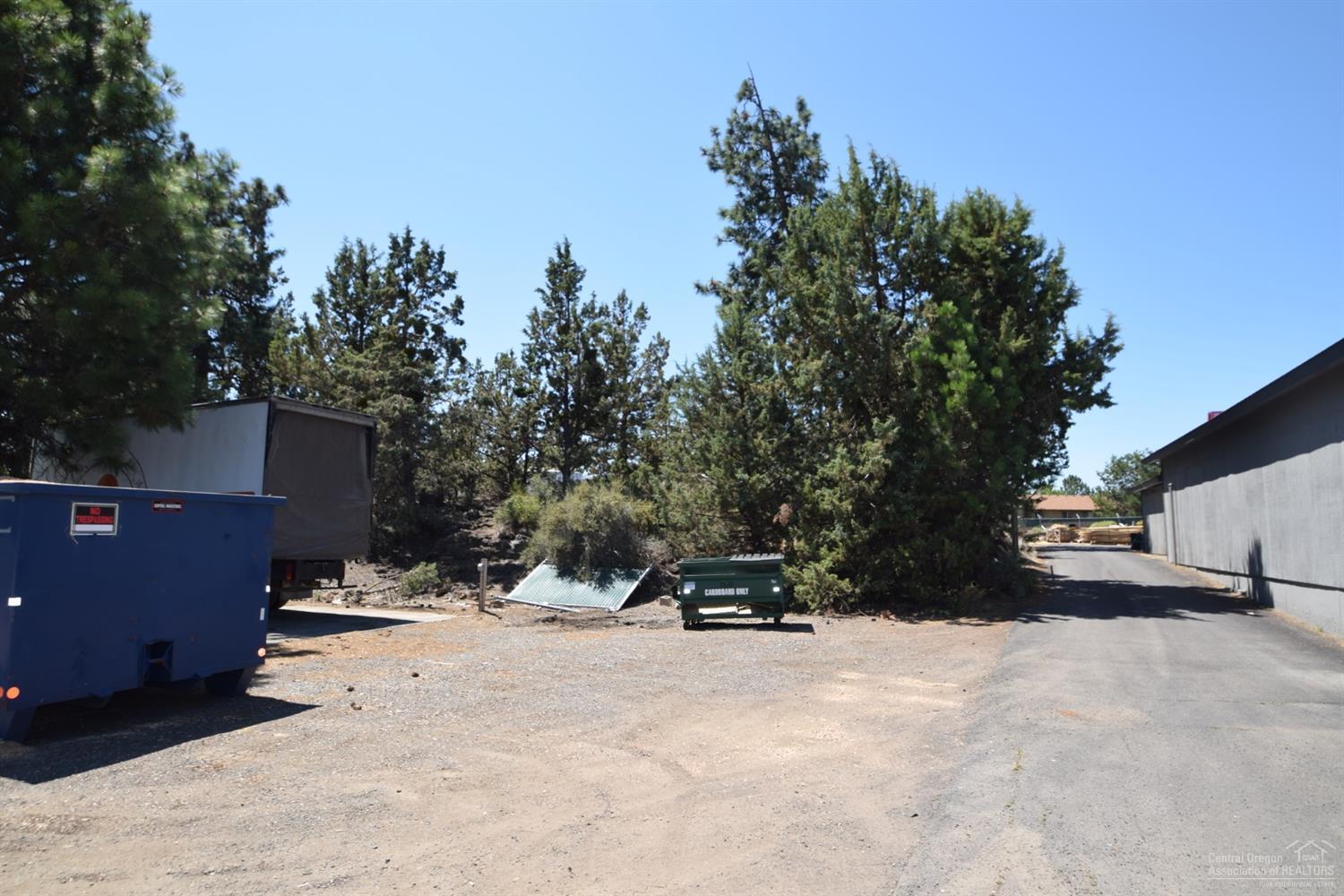 CLAB - Commercial Sale