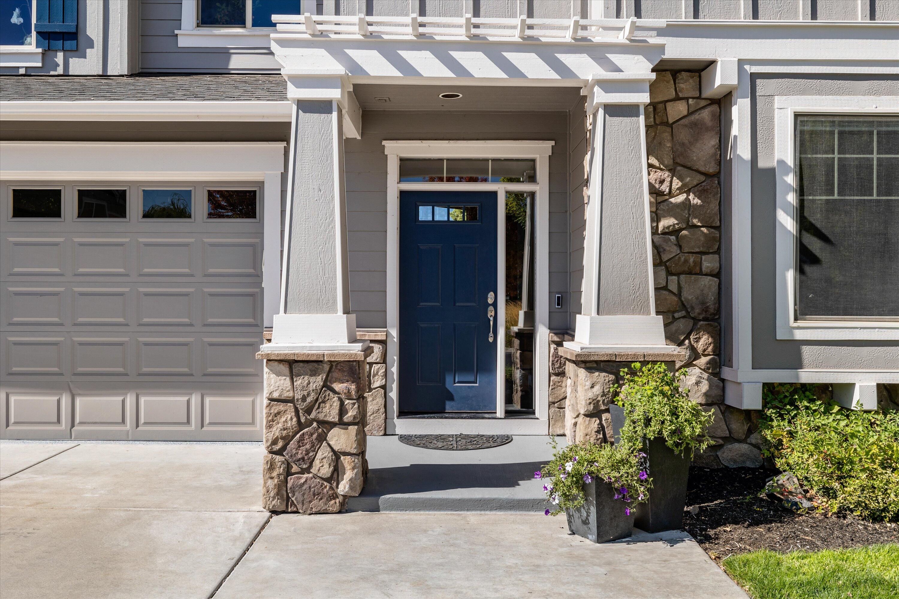 737 NW 28th Street