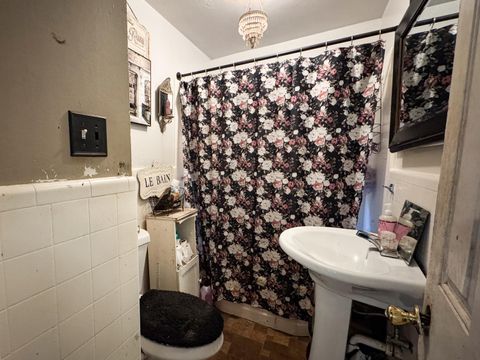 Tiny photo for 4331 Stebbins Avenue, Klamath Falls, OR 97601 (MLS # 220219235)