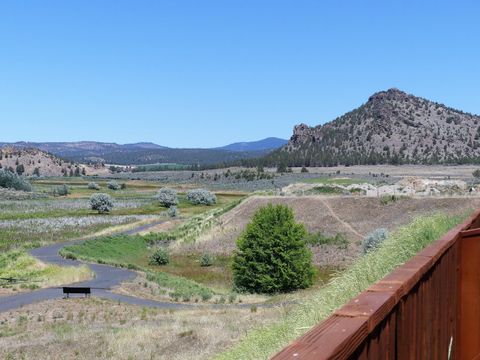 Tiny photo for 1438 NE Whistle Way, Prineville, OR 97754 (MLS # 220210884)