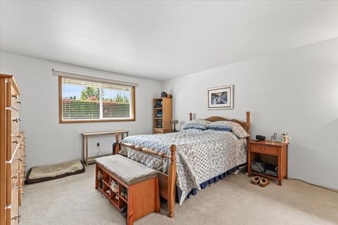 Tiny photo for 1518 Cypress Point Drive, Medford, OR 97504 (MLS # 220219336)