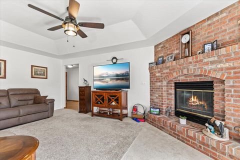 Tiny photo for 1518 Cypress Point Drive, Medford, OR 97504 (MLS # 220219336)
