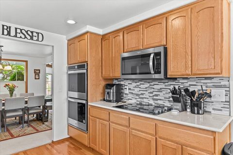 Tiny photo for 1518 Cypress Point Drive, Medford, OR 97504 (MLS # 220219336)