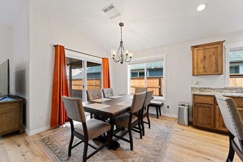 Tiny photo for 1876 SW Mistybrook Drive, Grants Pass, OR 97527 (MLS # 220213276)