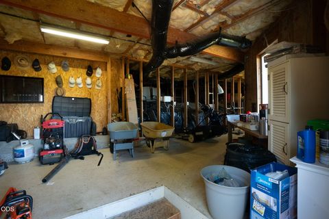 Tiny photo for 651 Holton Road, Talent, OR 97540 (MLS # 220224794)
